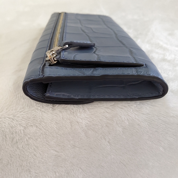 Vintage Coach Croc Embossed Wallet - Picture 4 of 9